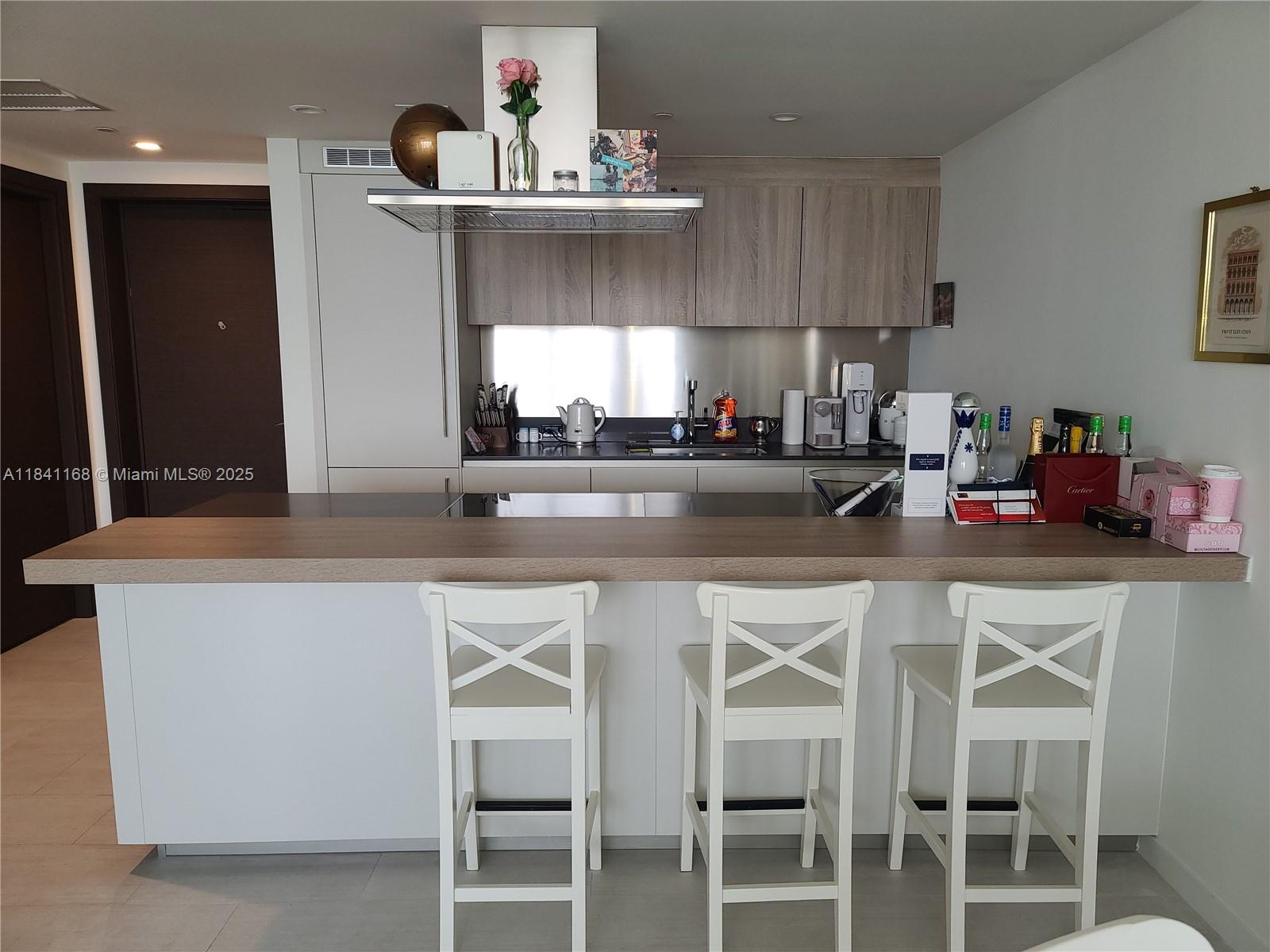 1000 Brickell Plz # 3510