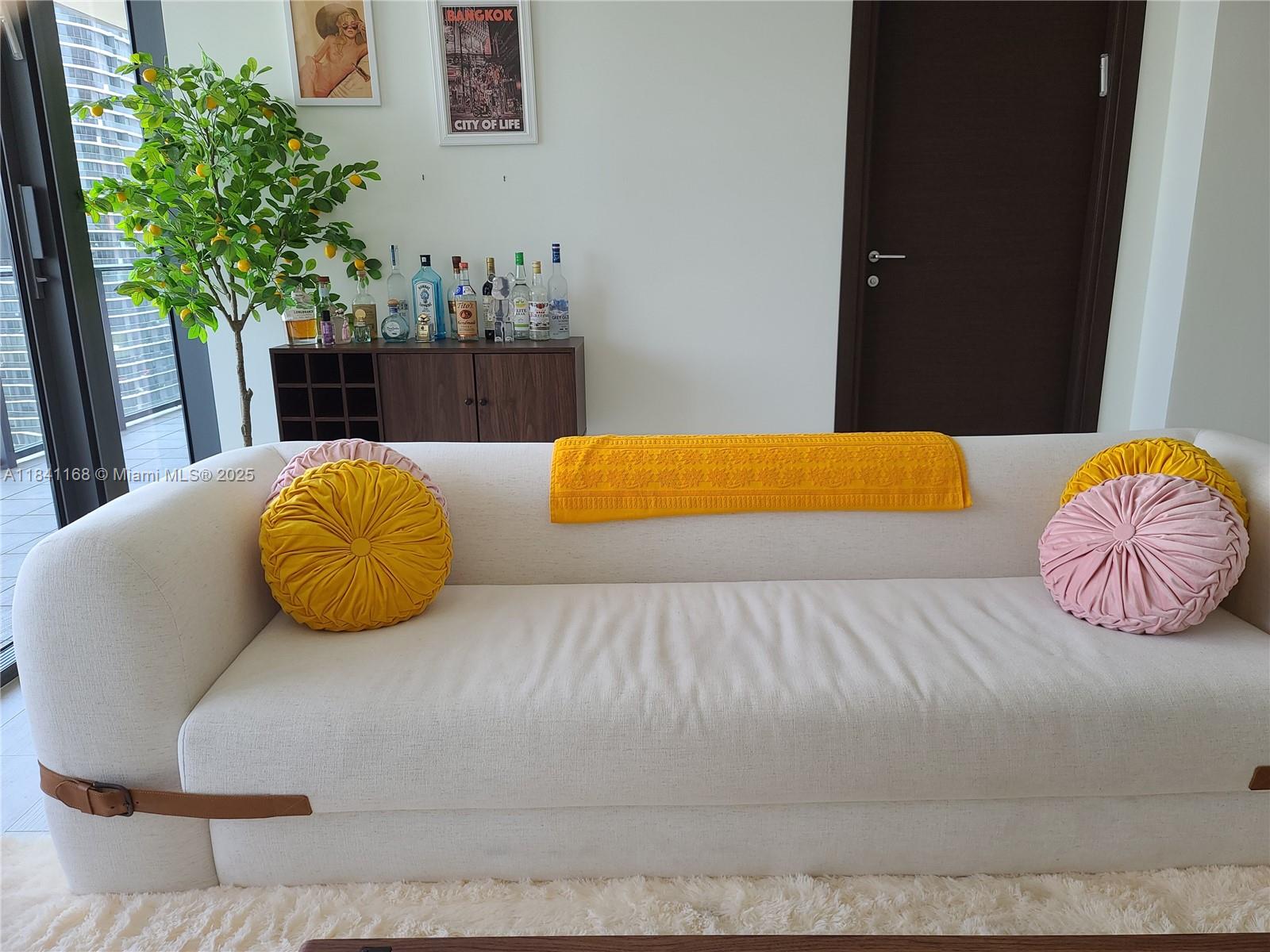 1000 Brickell Plz # 3510