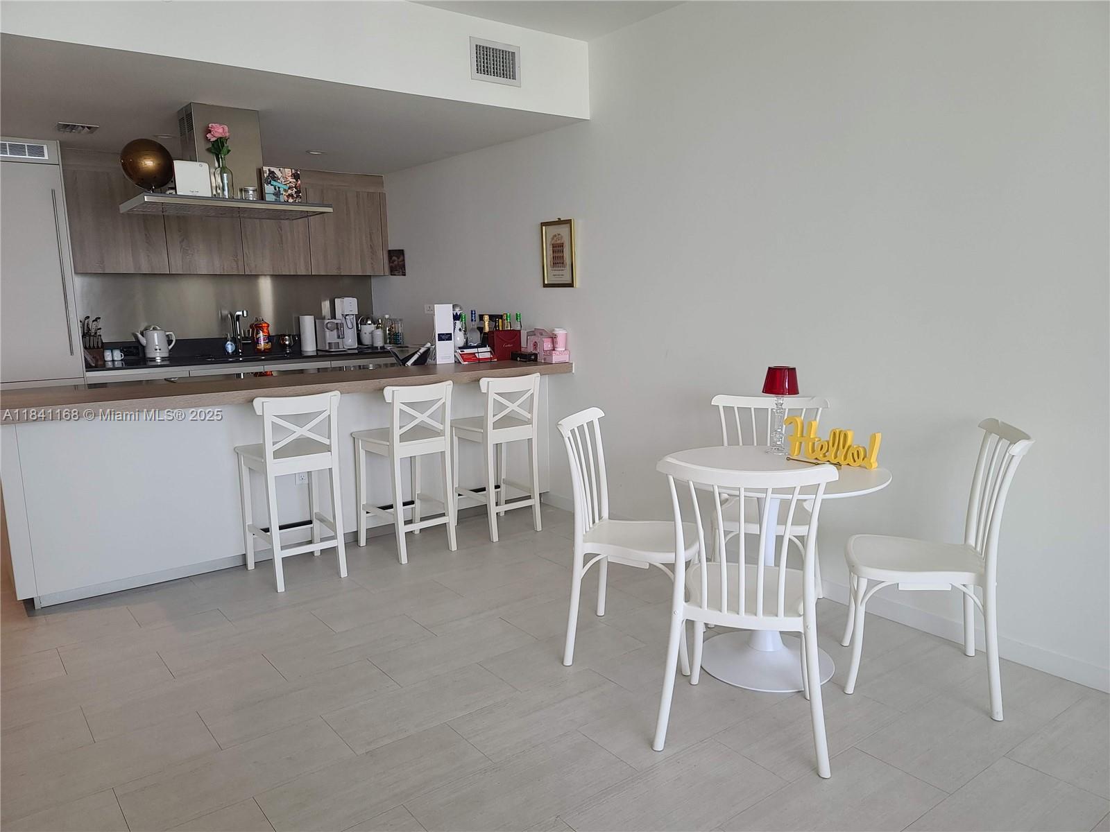 1000 Brickell Plz # 3510