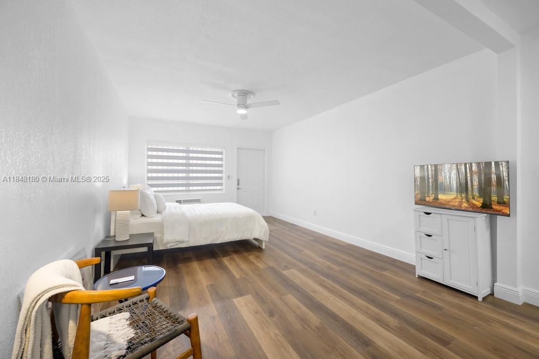 921 Meridian Ave # 11