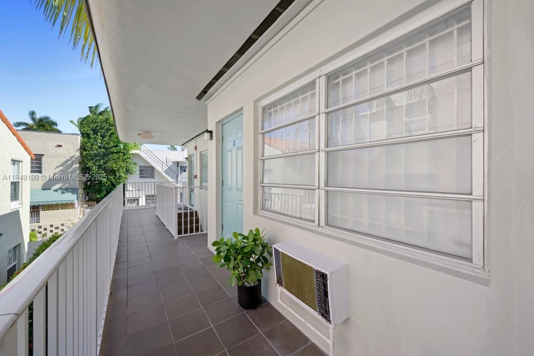 921 Meridian Ave # 11