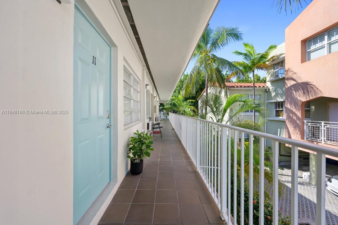 921 Meridian Ave # 11