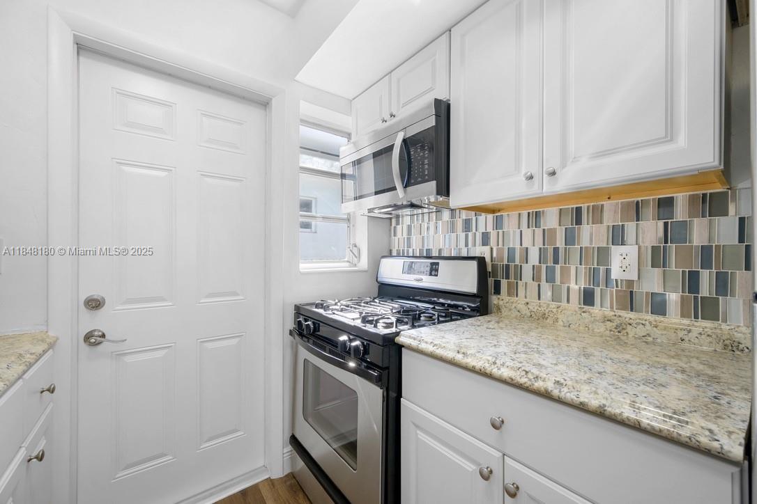 921 Meridian Ave # 11