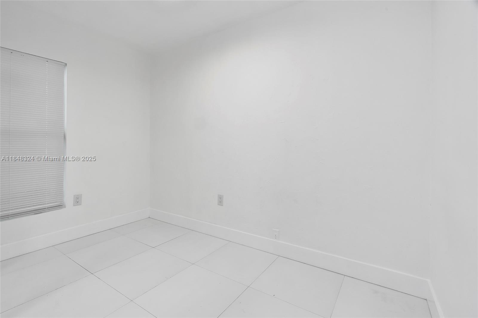 766 NW 45th St