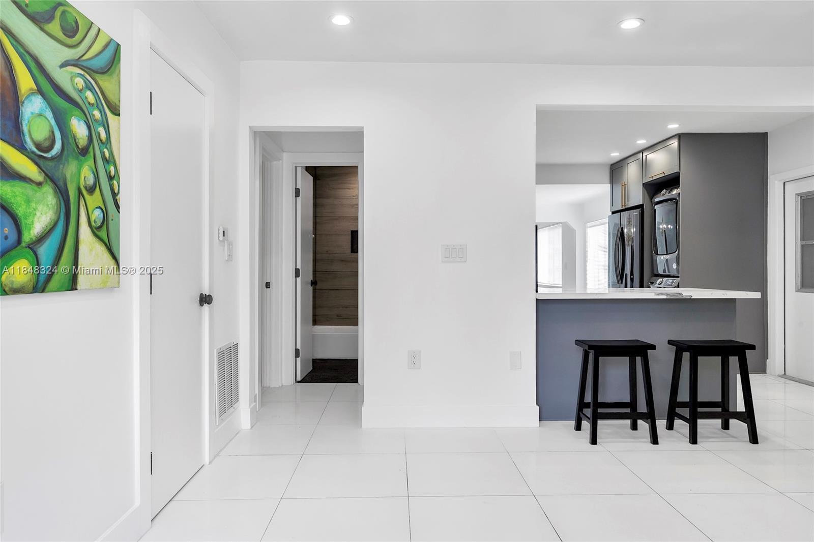 766 NW 45th St
