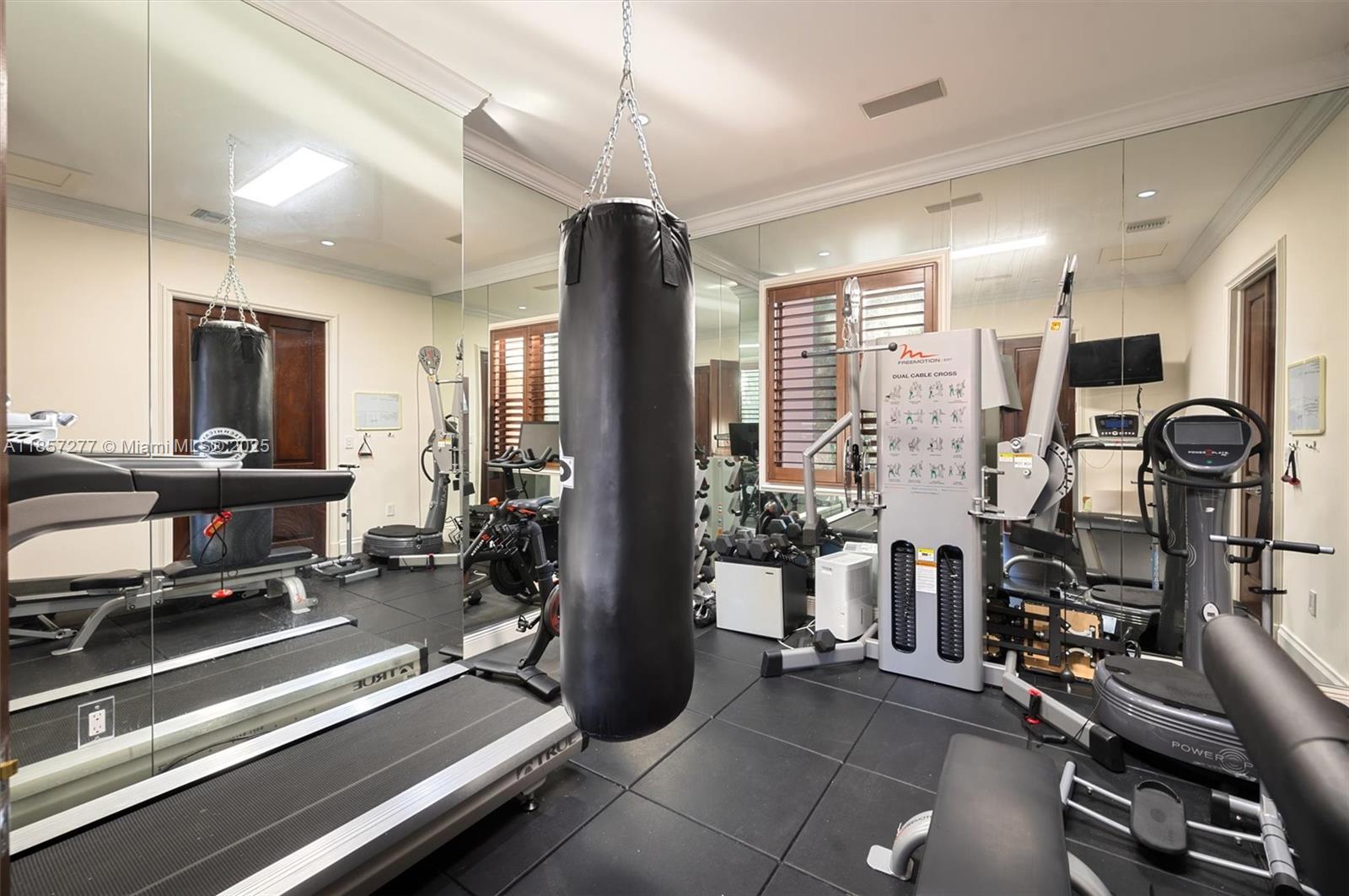 221 Casuarina Concourse