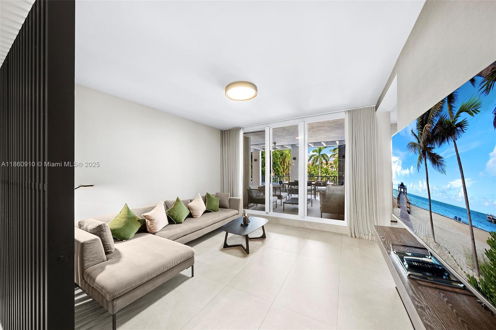 785 Crandon Blvd # 303