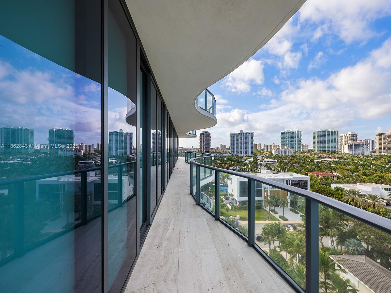19575 Collins Ave # 9