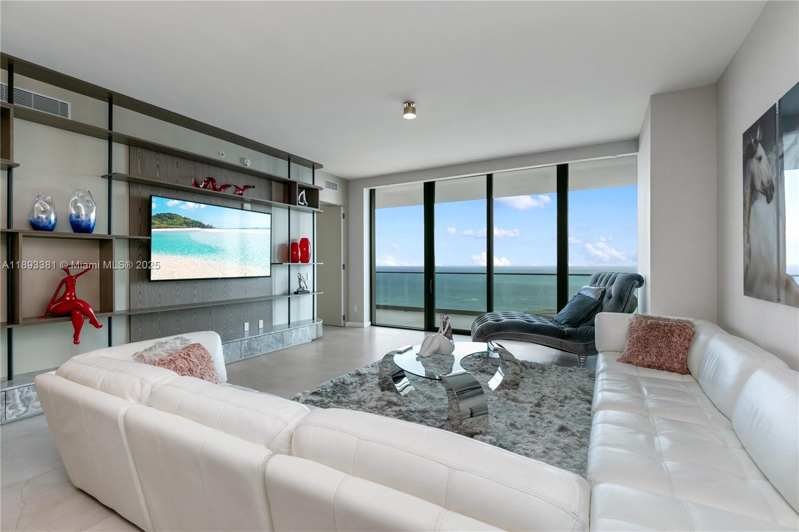 18975 Collins Ave # 3402