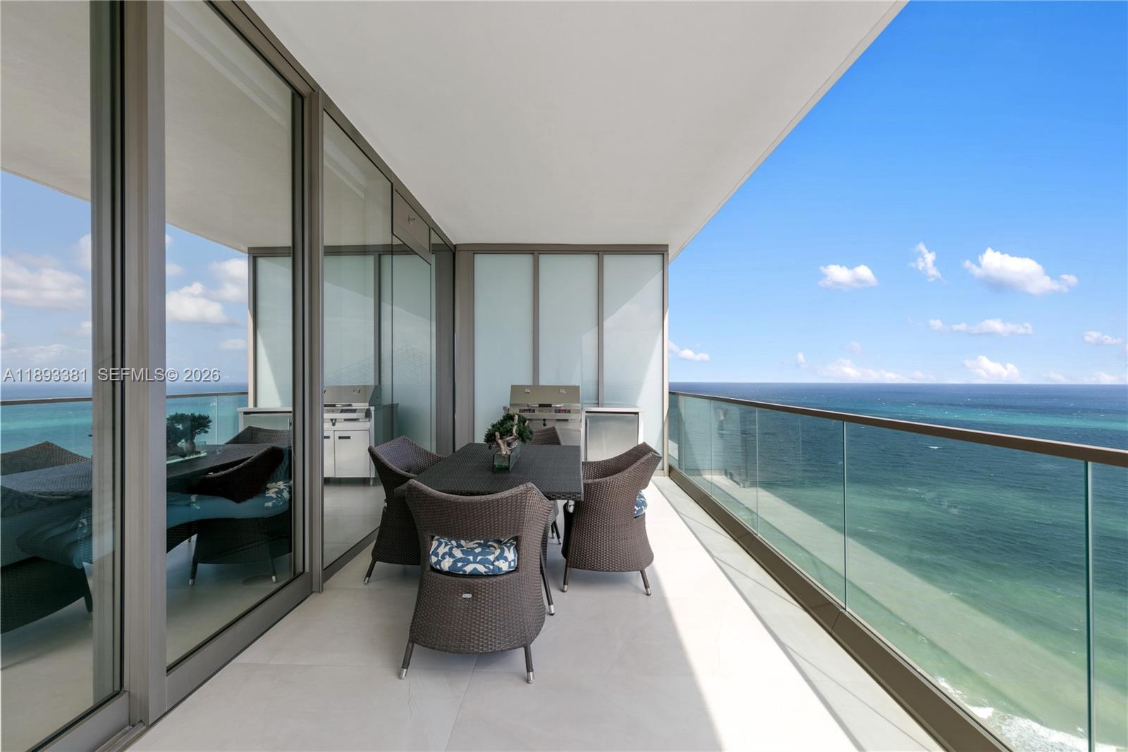 18975 Collins Ave # 3402