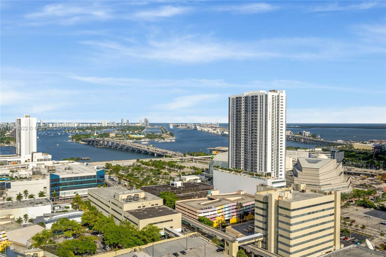 1600 NE 1st Ave # 2809