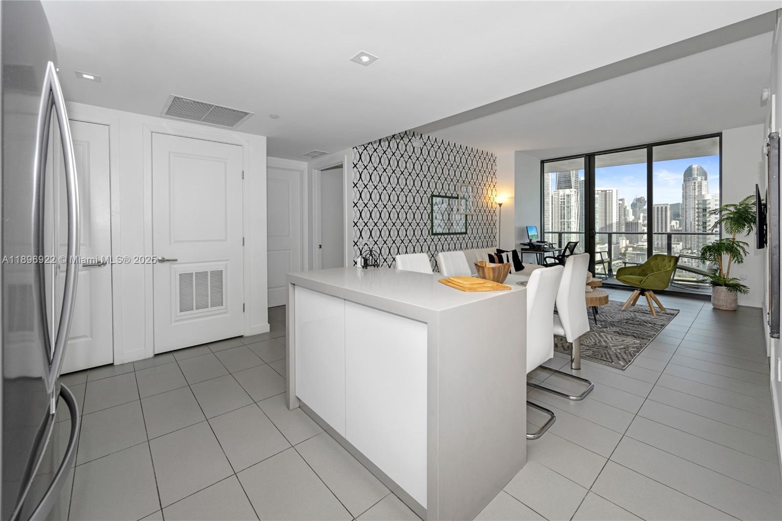 1600 NE 1st Ave # 2809