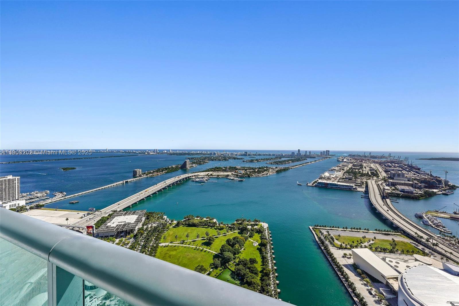 900 Biscayne Blvd Unit: PH6201