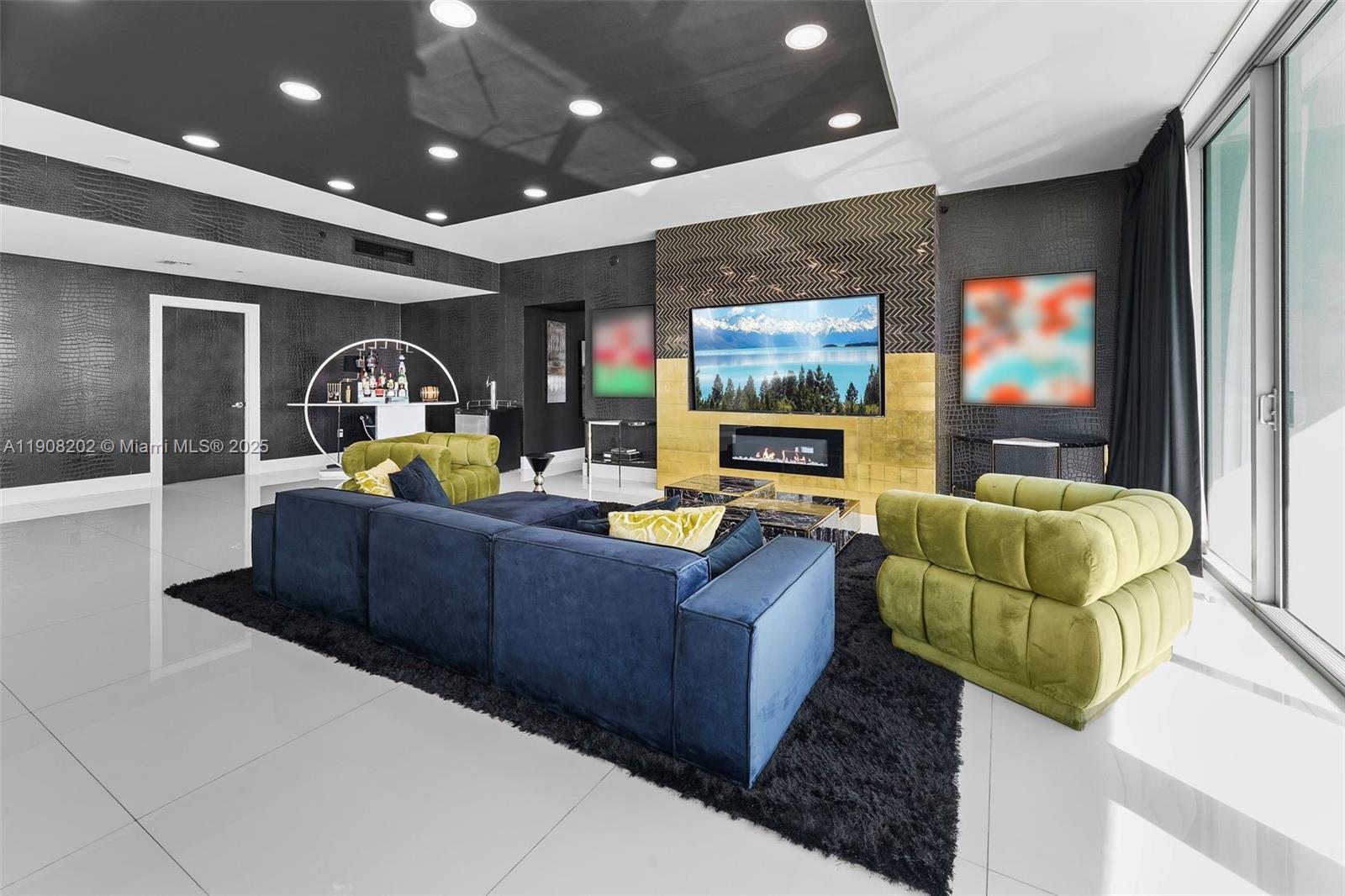 900 Biscayne Blvd Unit: PH6201