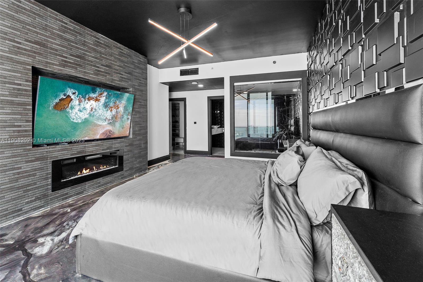 900 Biscayne Blvd Unit: PH6201