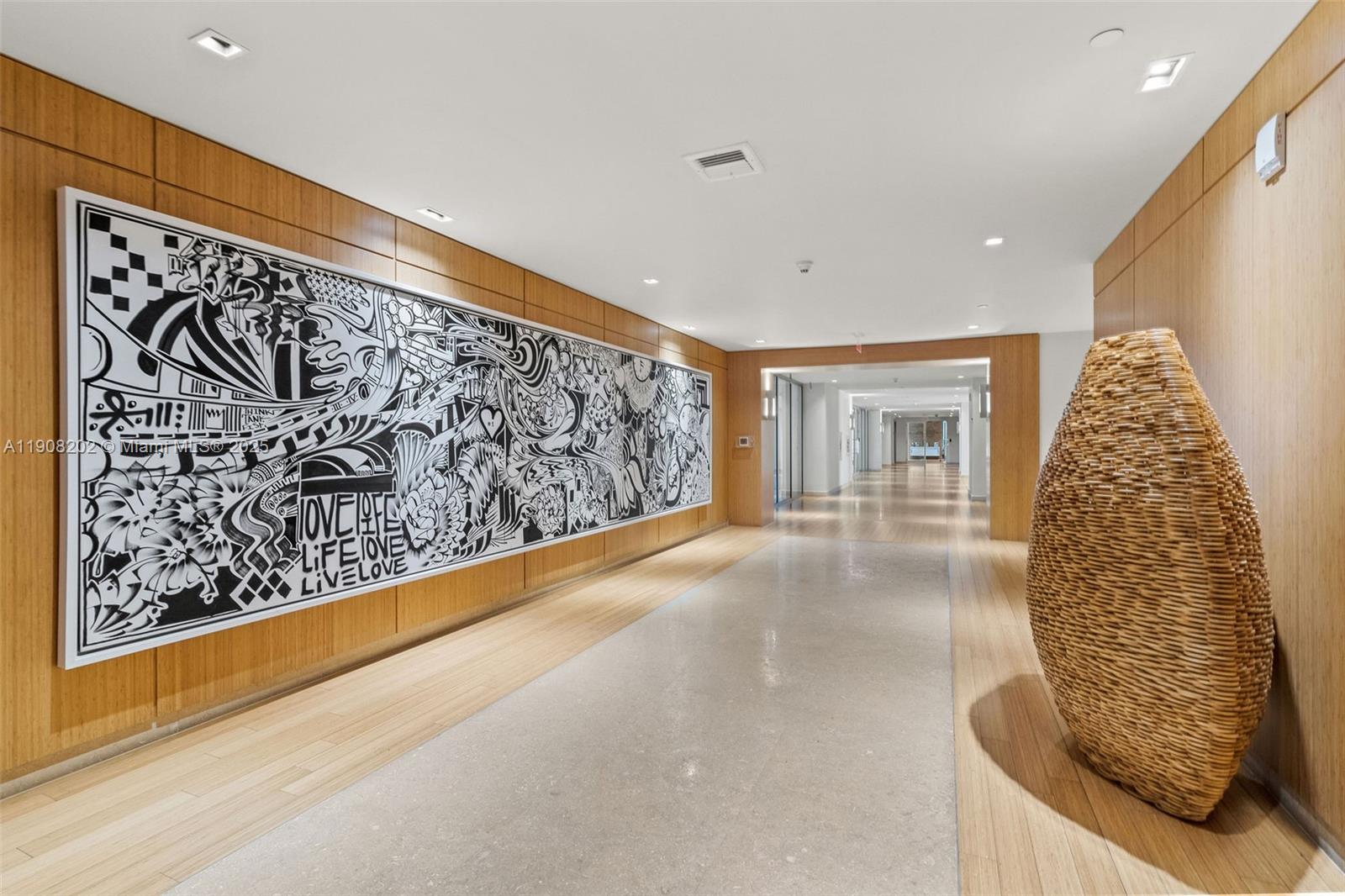 900 Biscayne Blvd Unit: PH6201