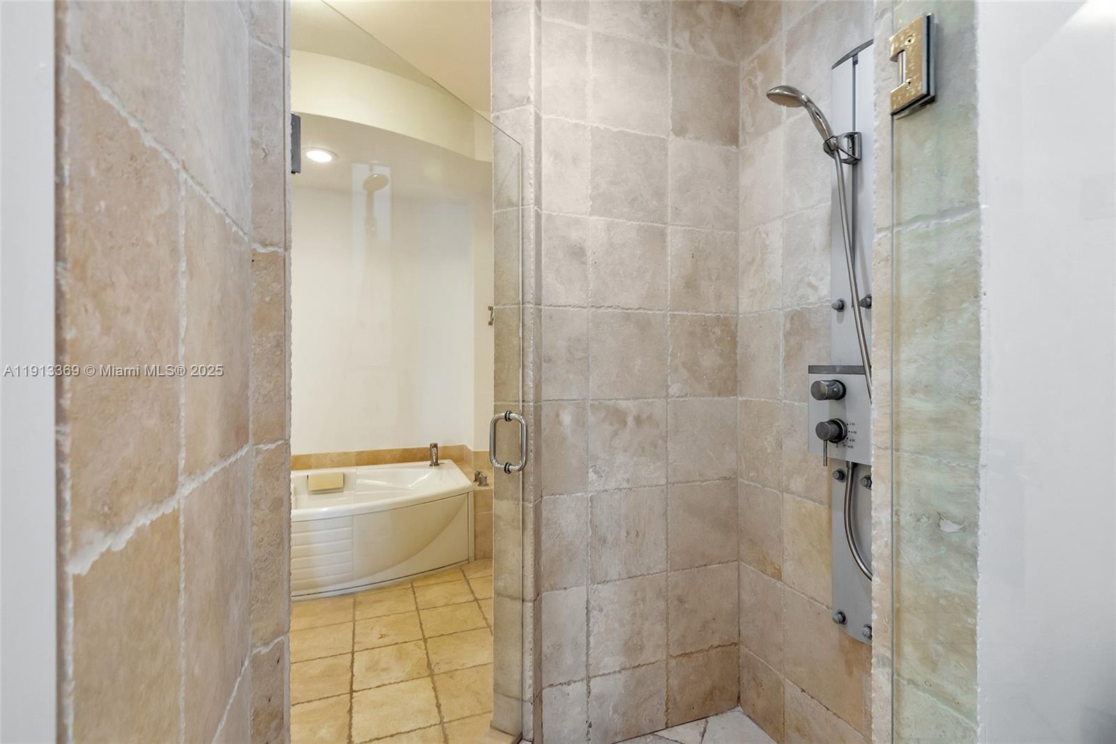 18201 Collins Ave # 4008