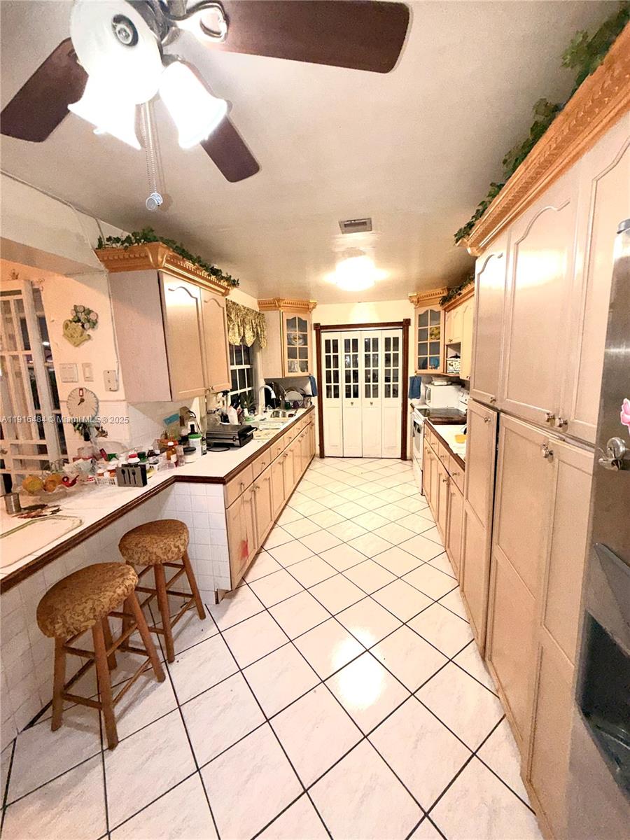 5850 SW 13th Ter