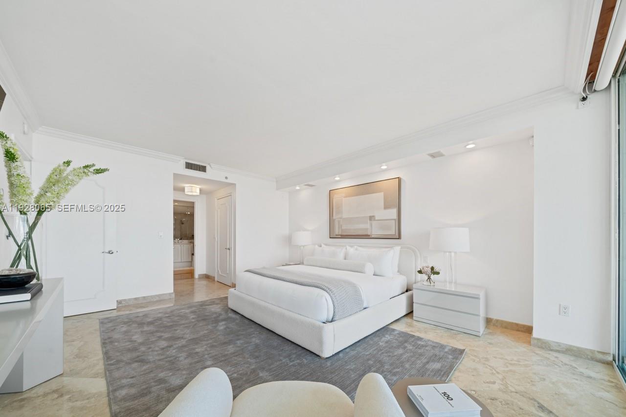 3400 SW 27th Ave # 1805