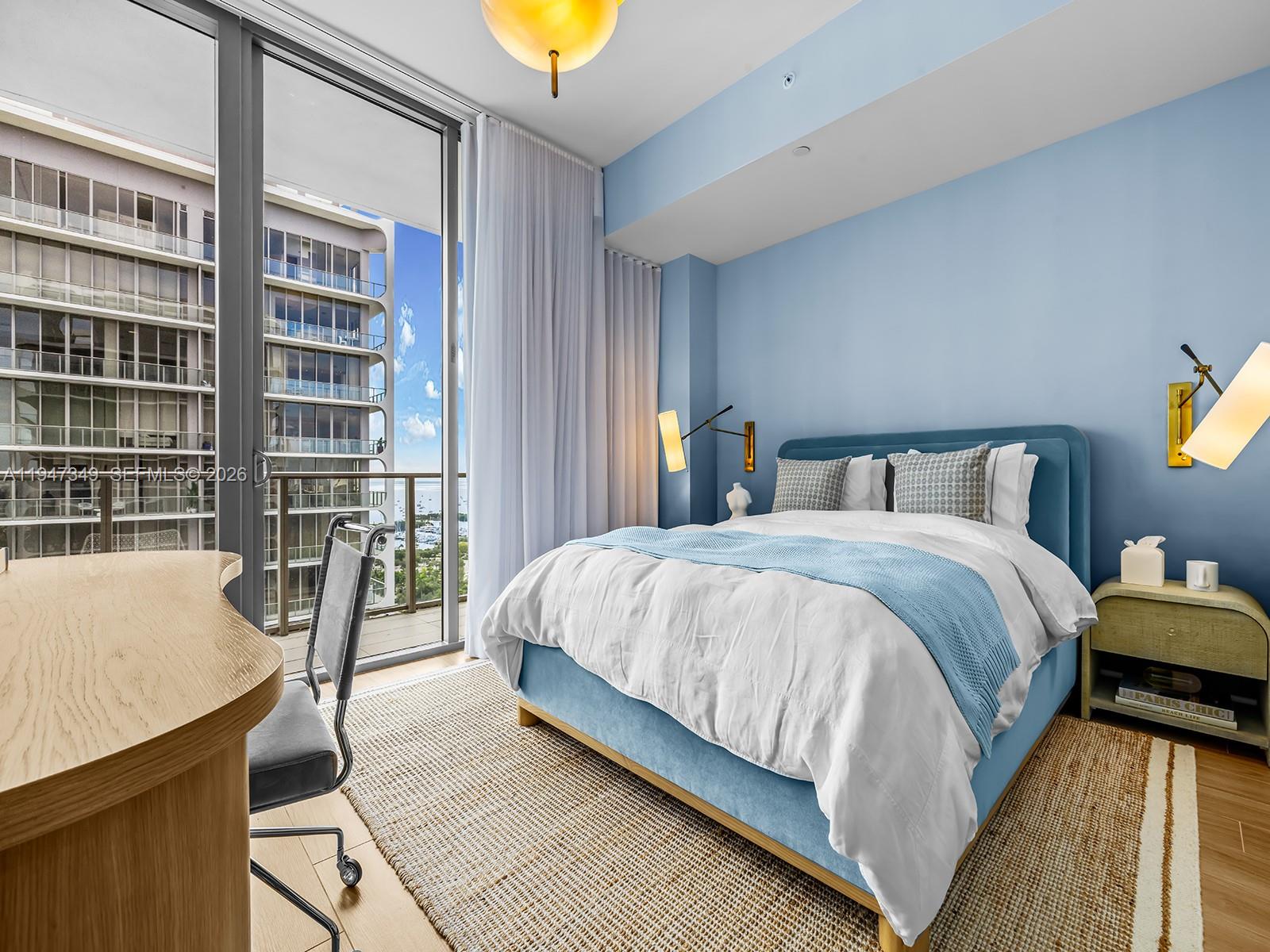 2678 Tigertail Ave # 1806