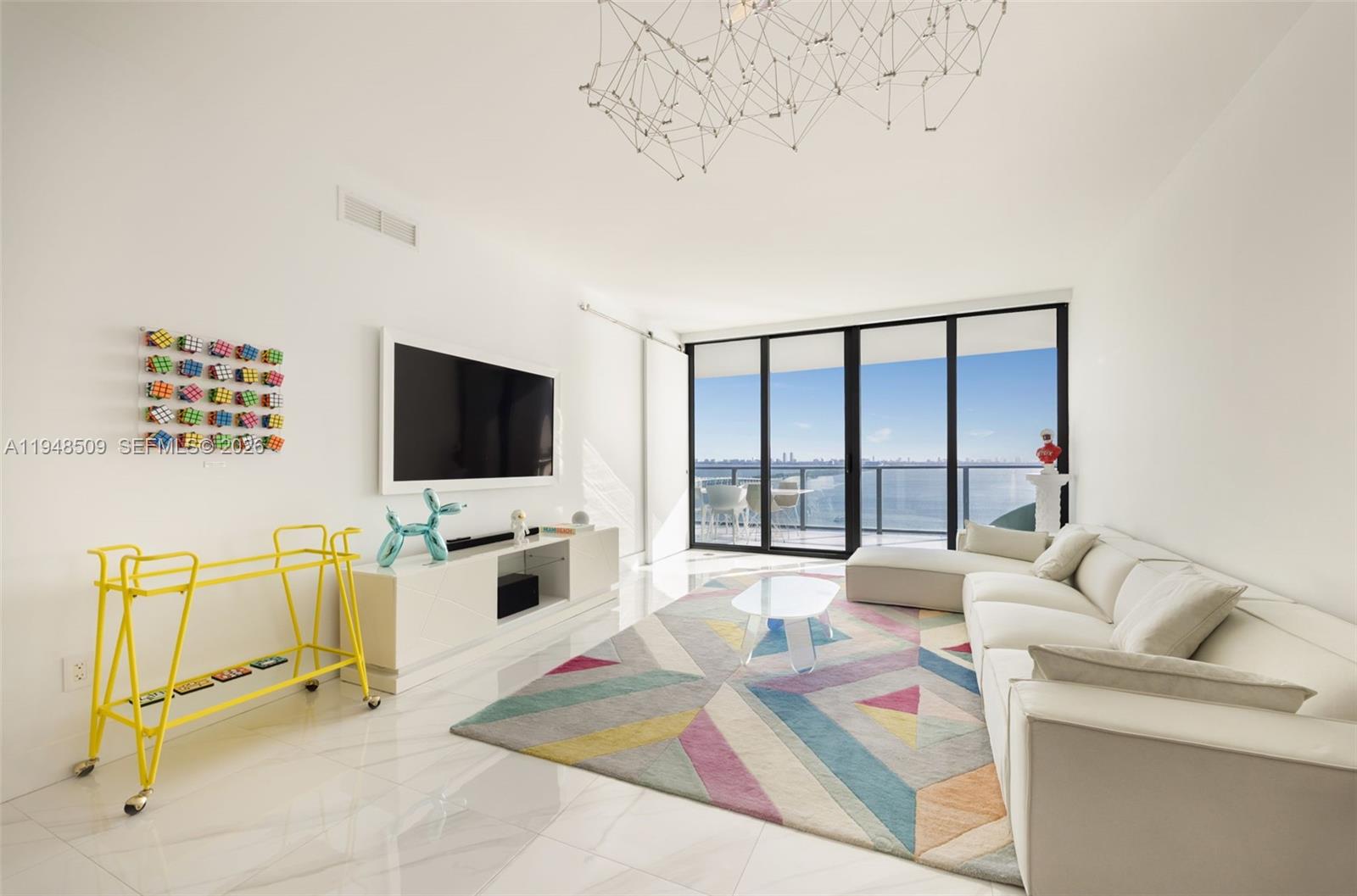 3131 NE 7th Ave # 1902