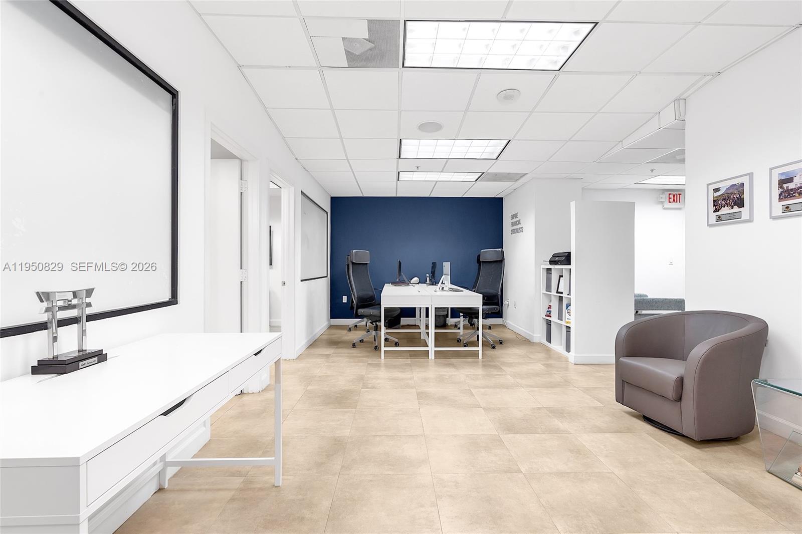 1110 Brickell Ave # 806