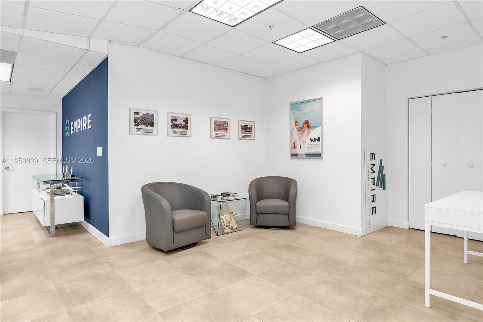 1110 Brickell Ave # 806