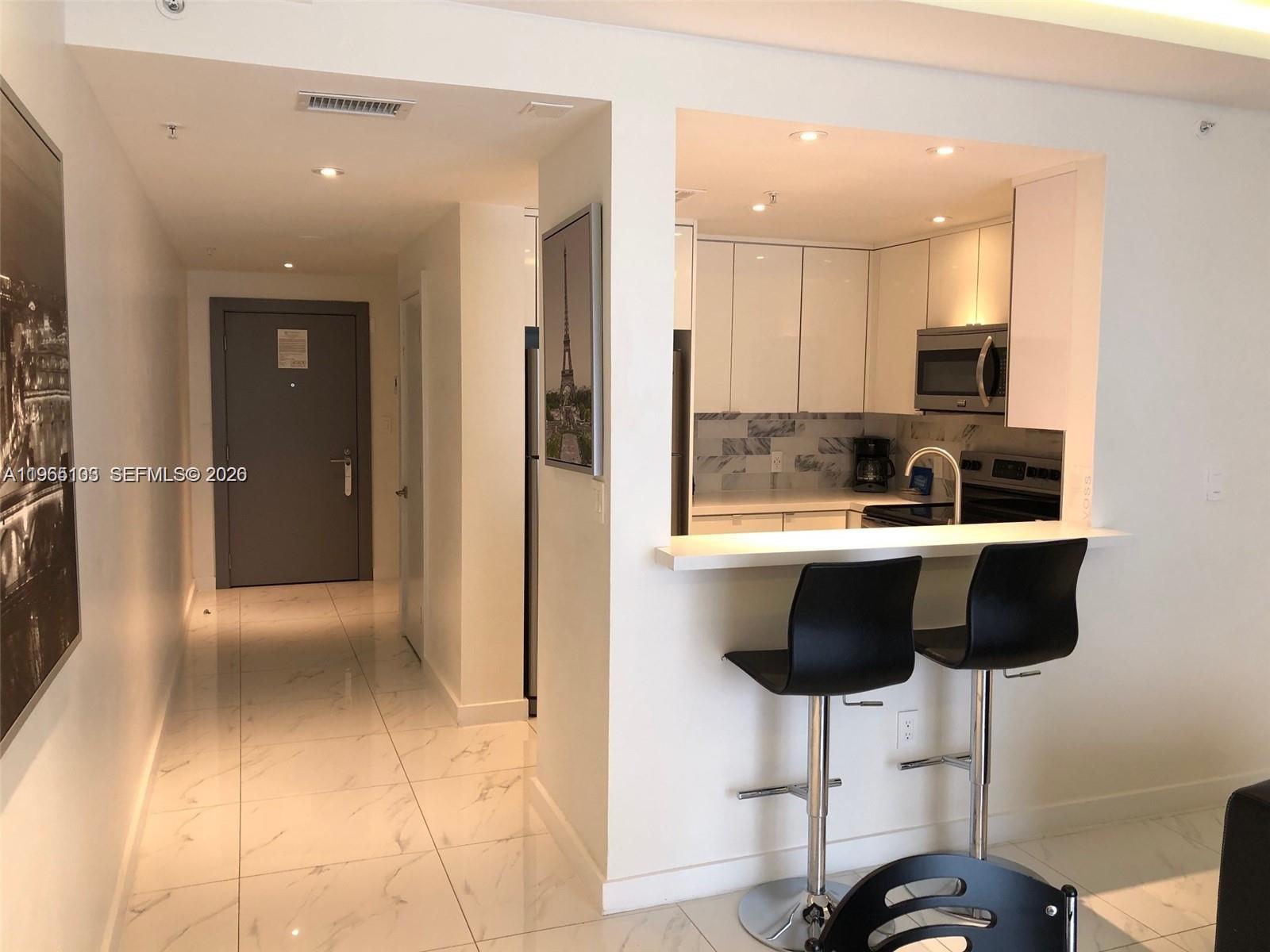 185 SE 14th Ter # 2001