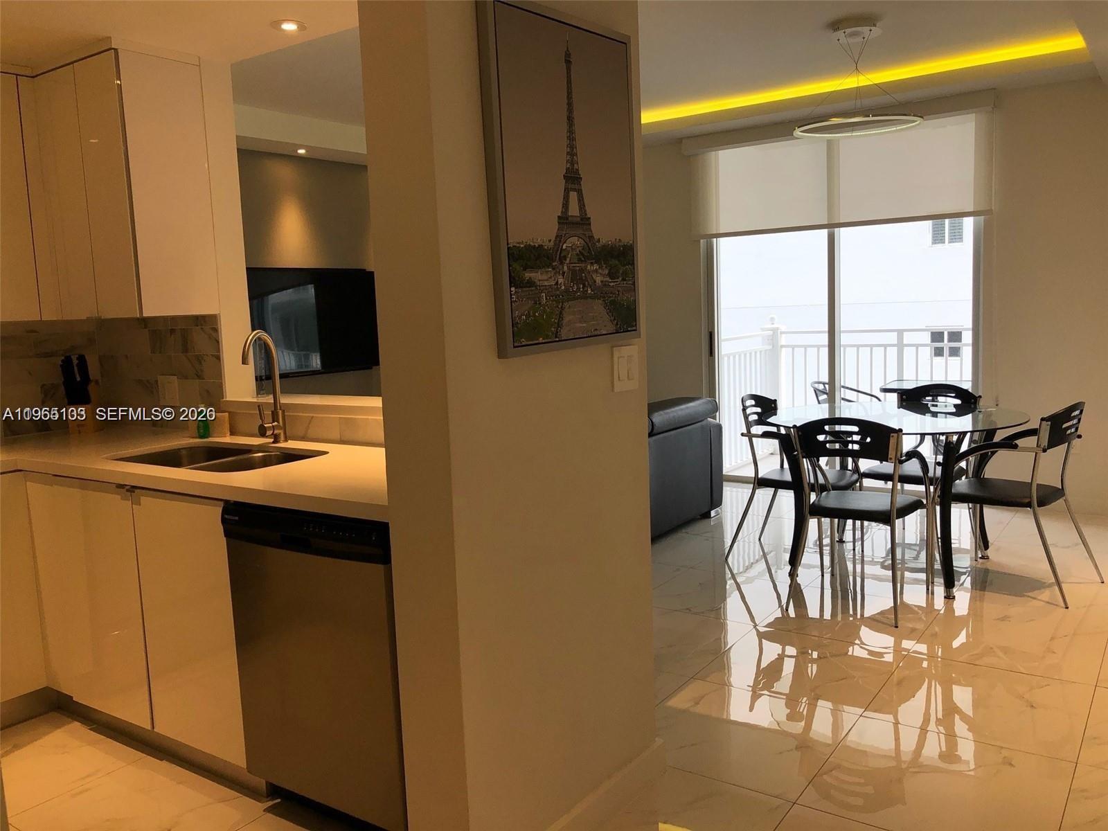 185 SE 14th Ter # 2001