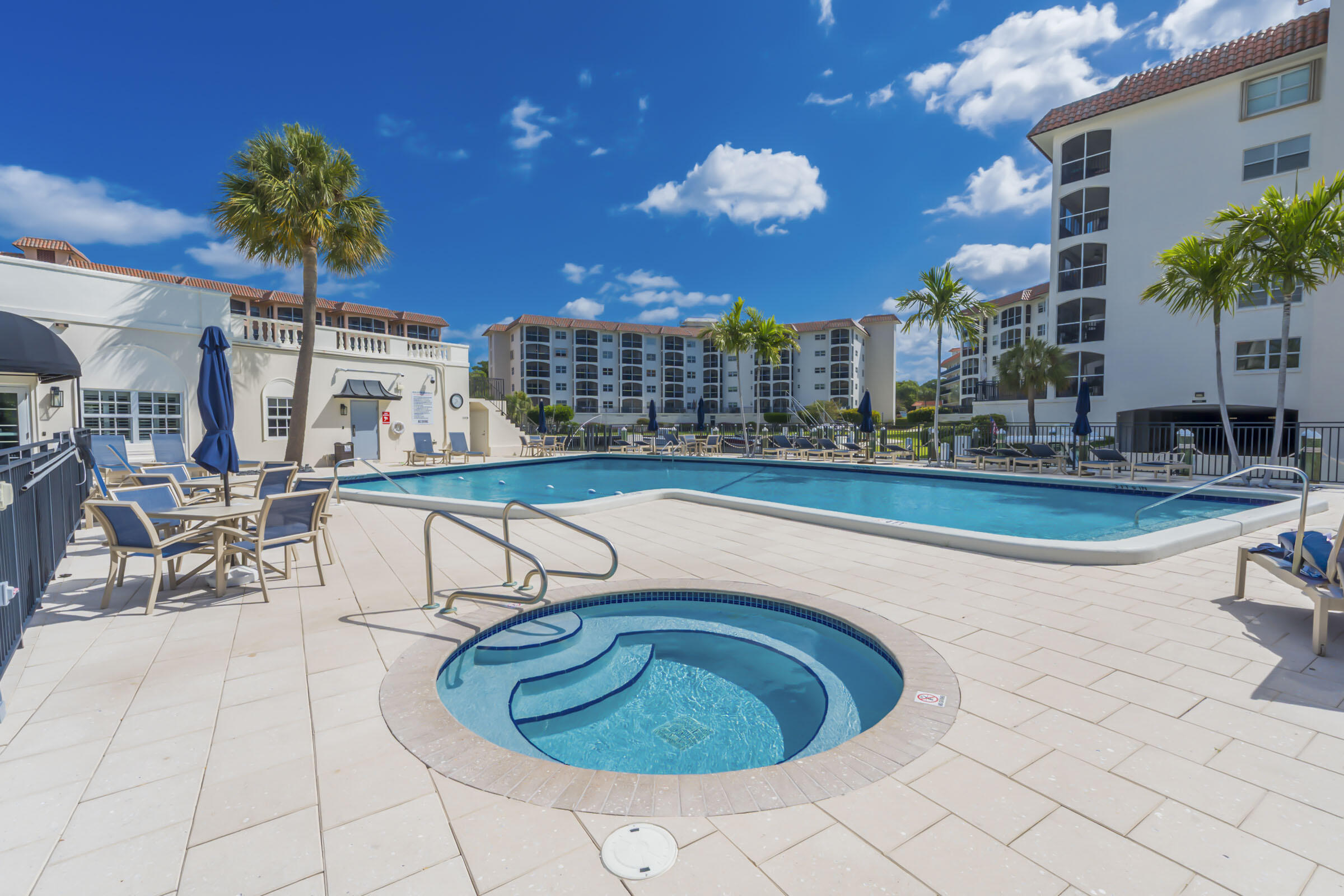 2871 N Ocean Boulevard C307
