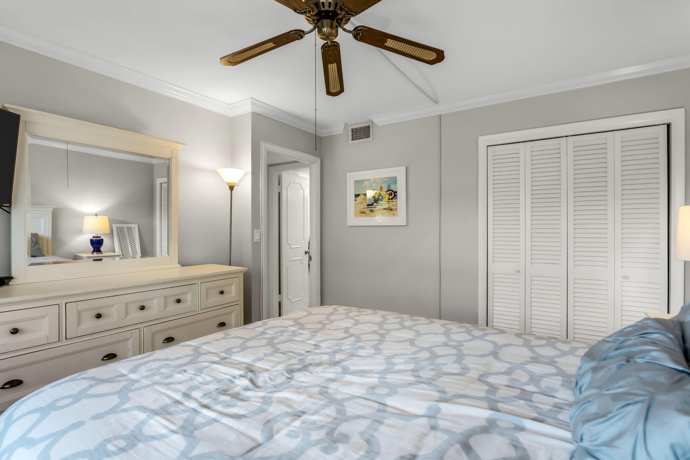 2871 N Ocean Boulevard C307