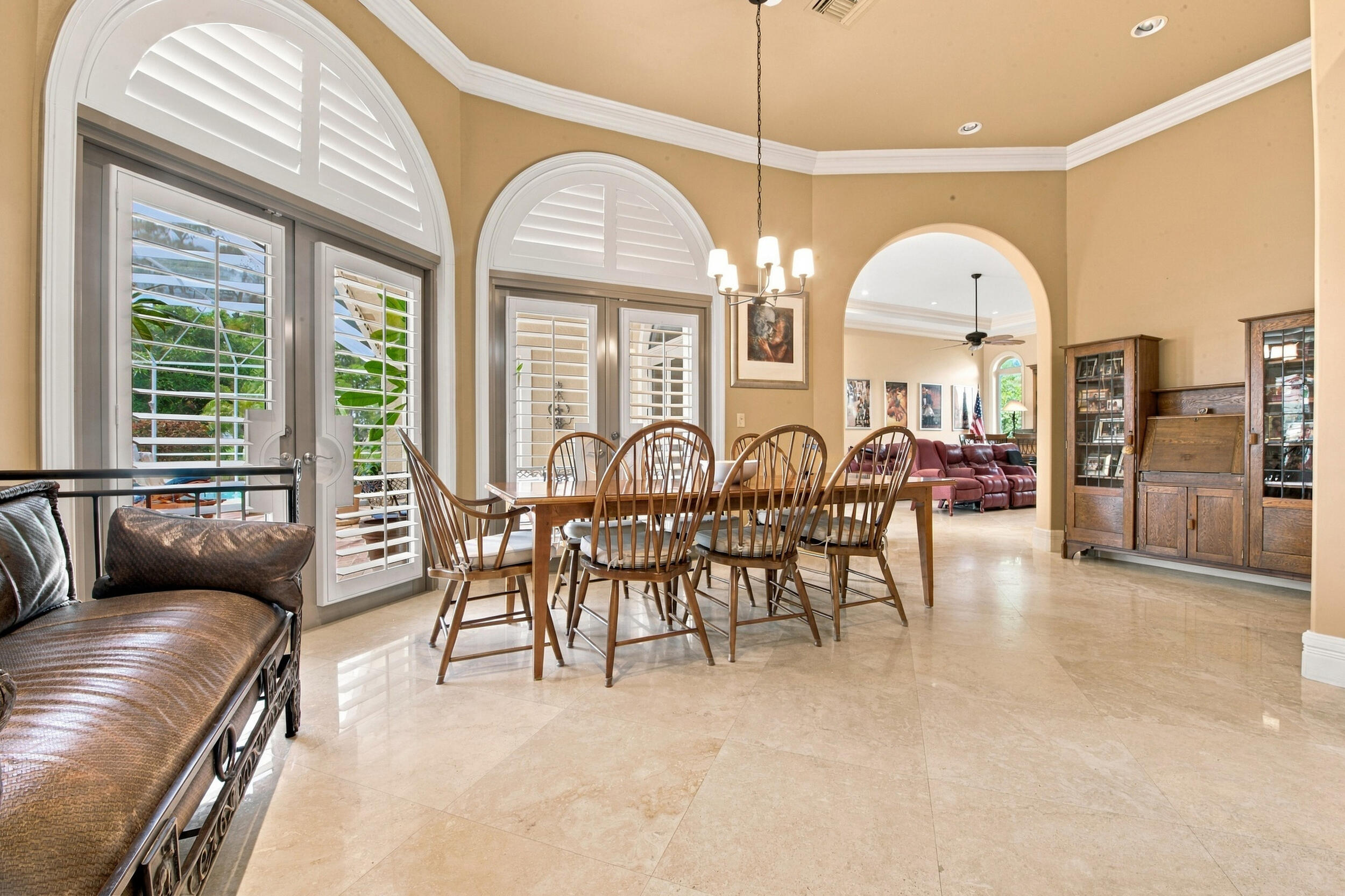 21733 Old Bridge Trail