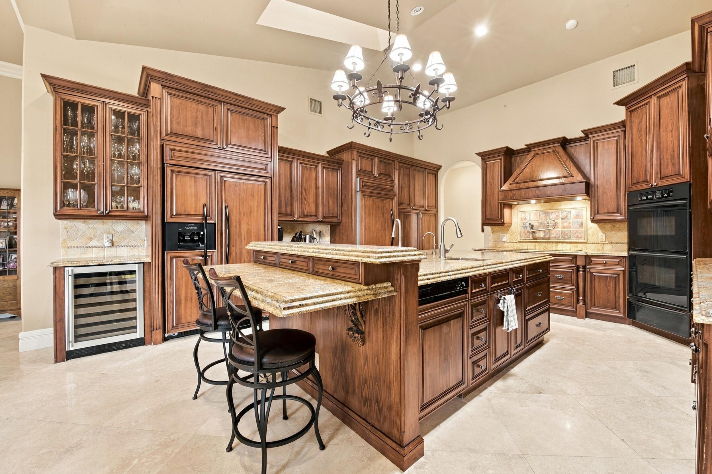 21733 Old Bridge Trail