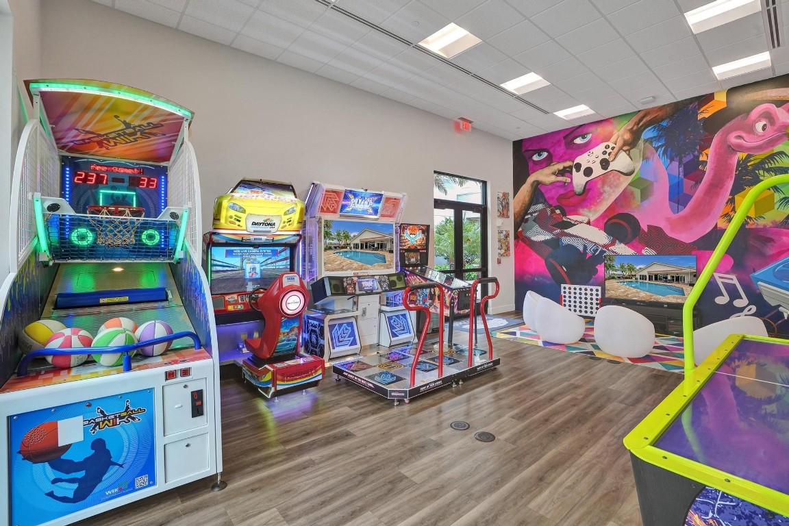 21464 Bridge View Dr