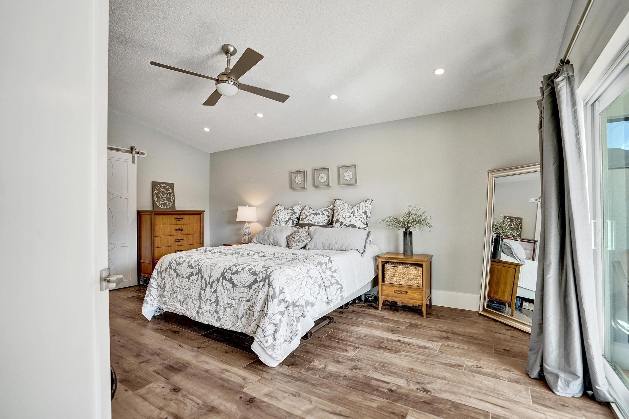 21464 Bridge View Dr