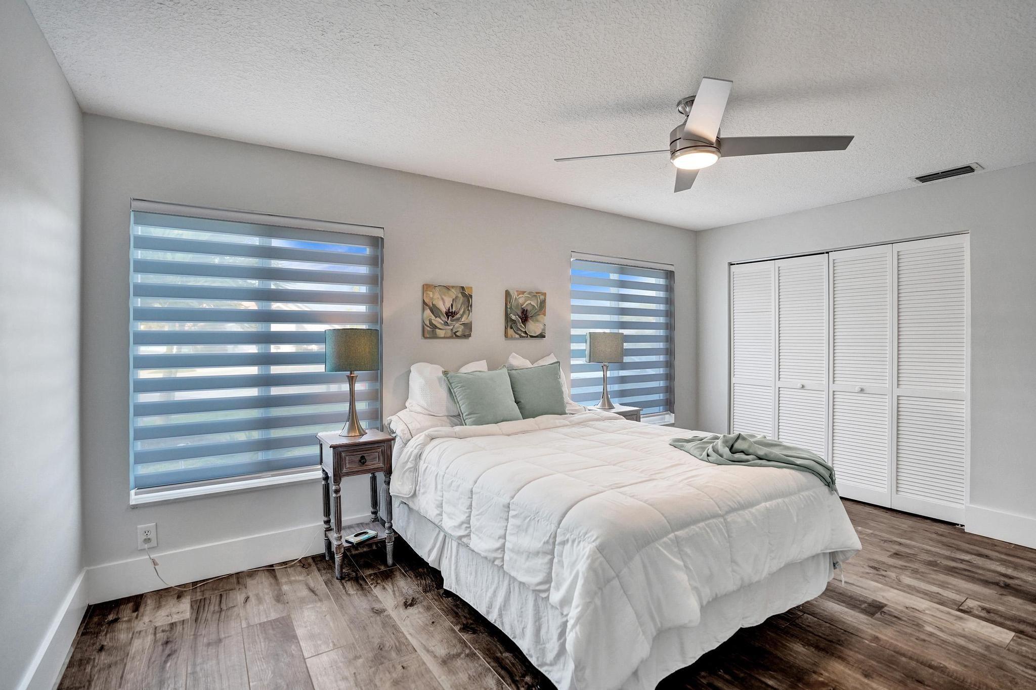 21464 Bridge View Dr