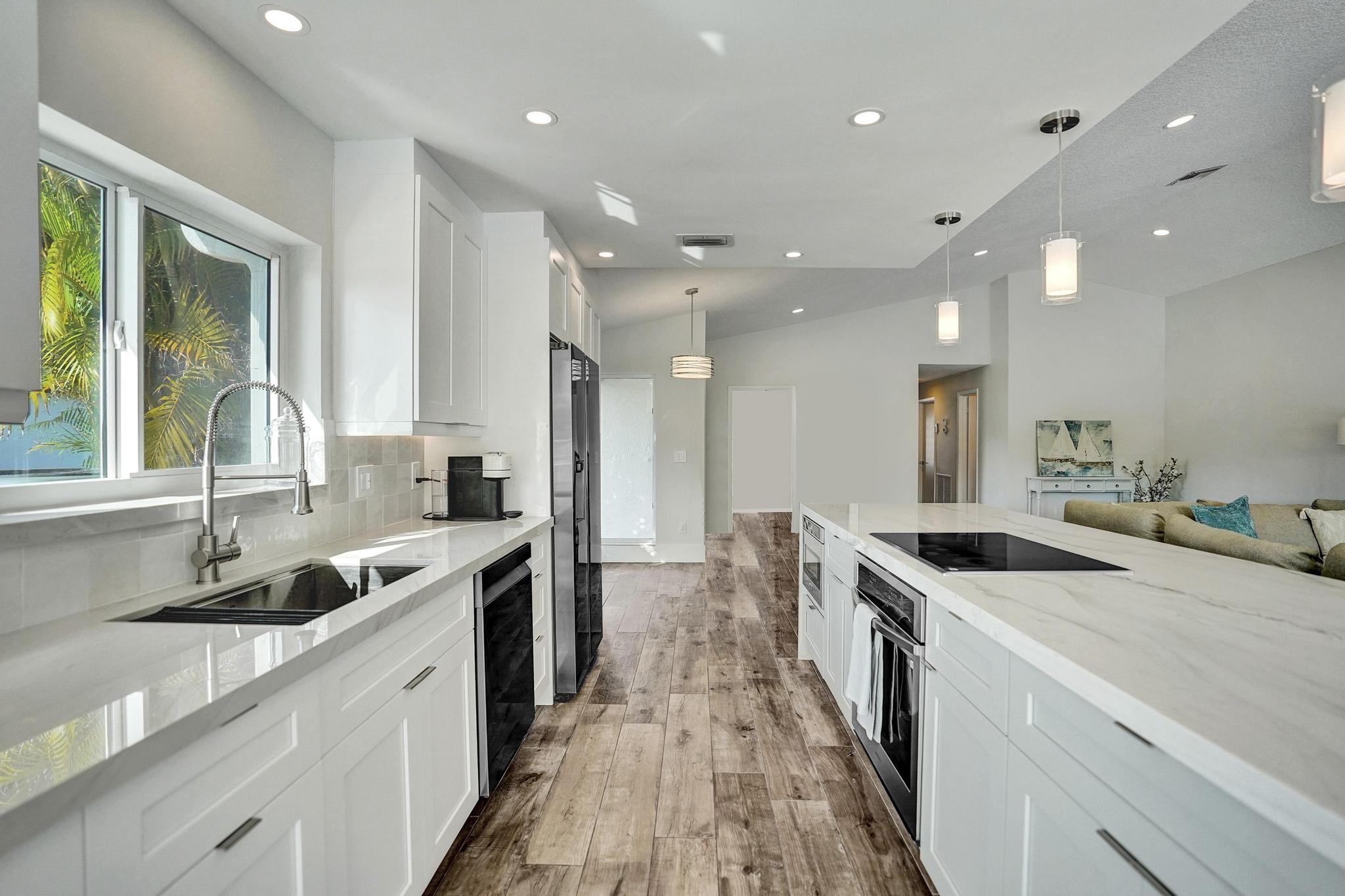 21464 Bridge View Dr