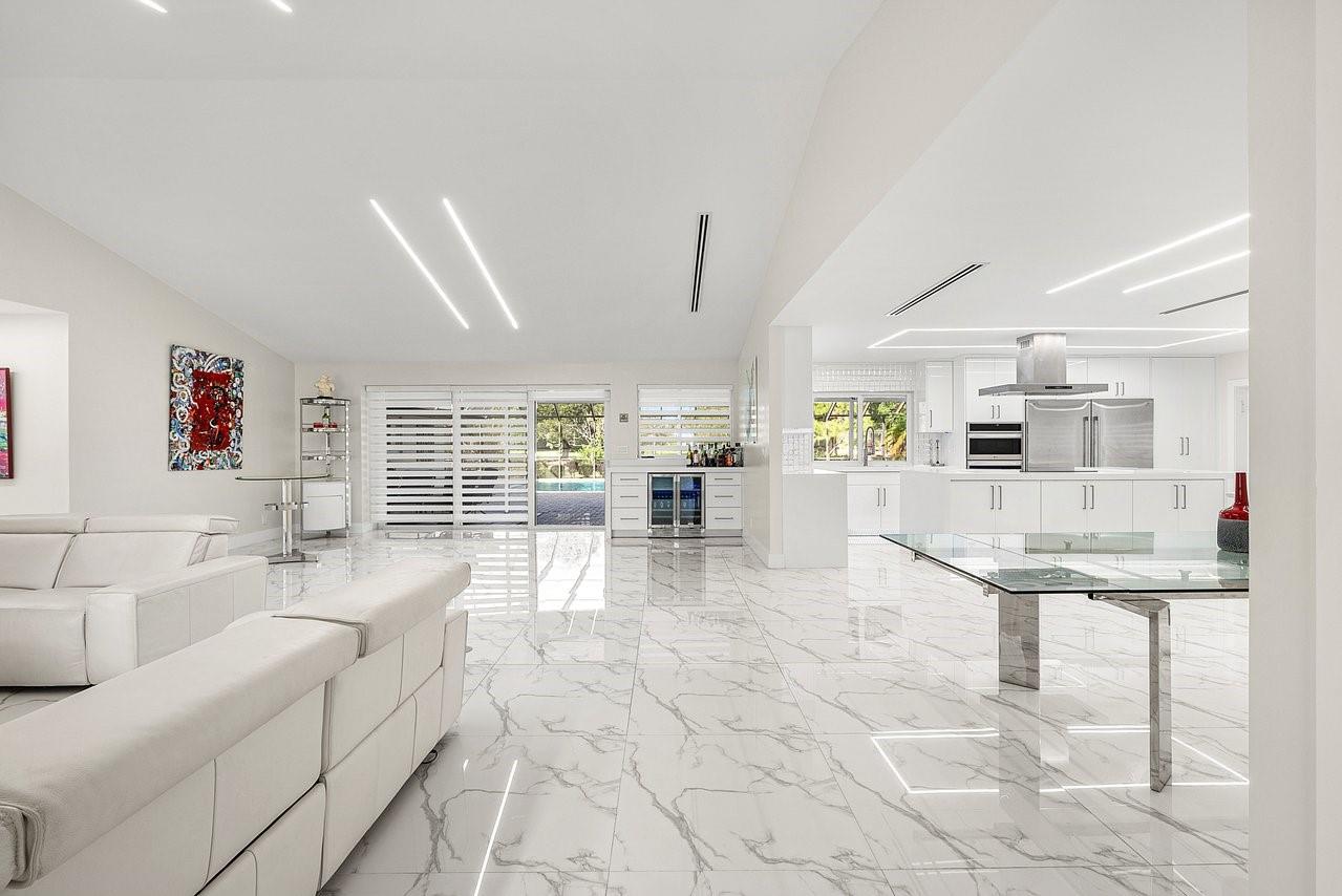 10603 Boca Woods Lane