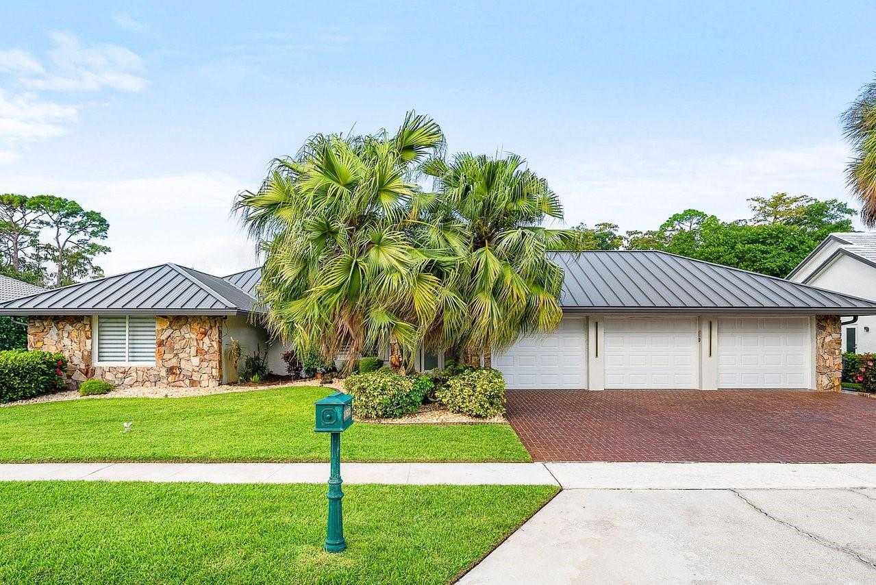 10603 Boca Woods Lane