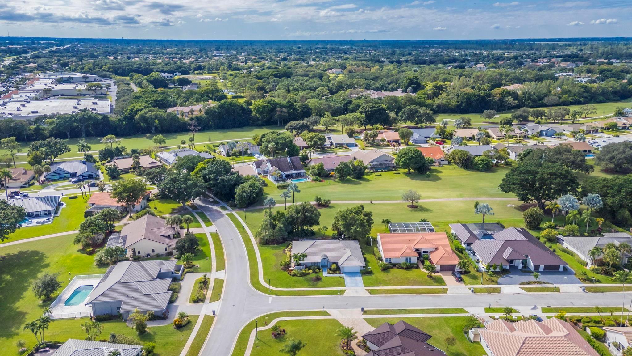 10180 Silver Lake Drive