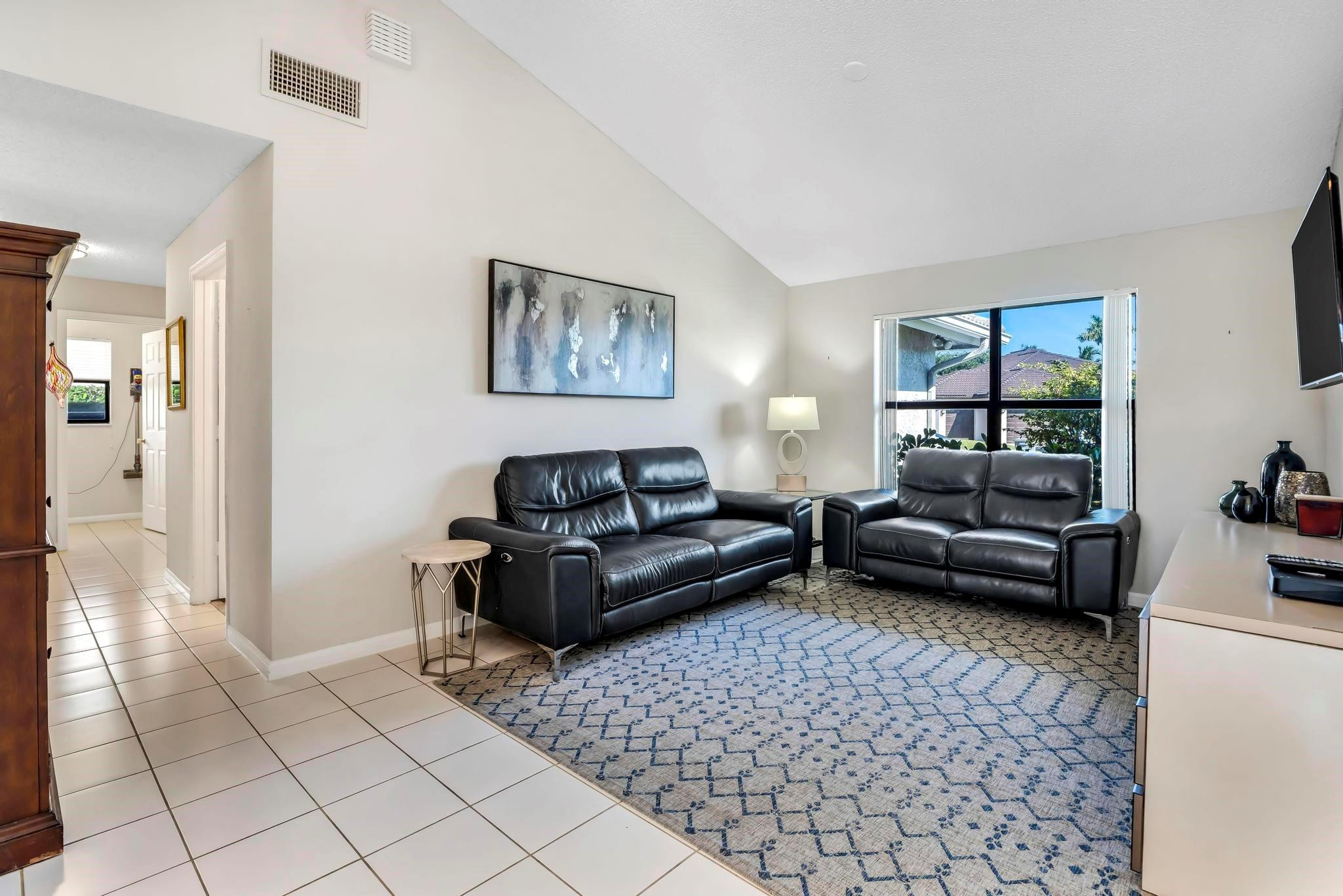 10180 Silver Lake Drive