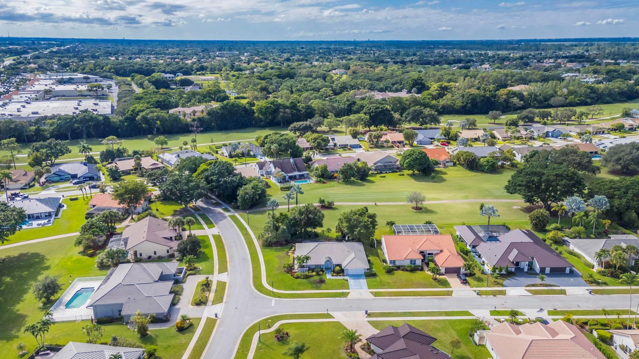 10180 Silver Lake Drive