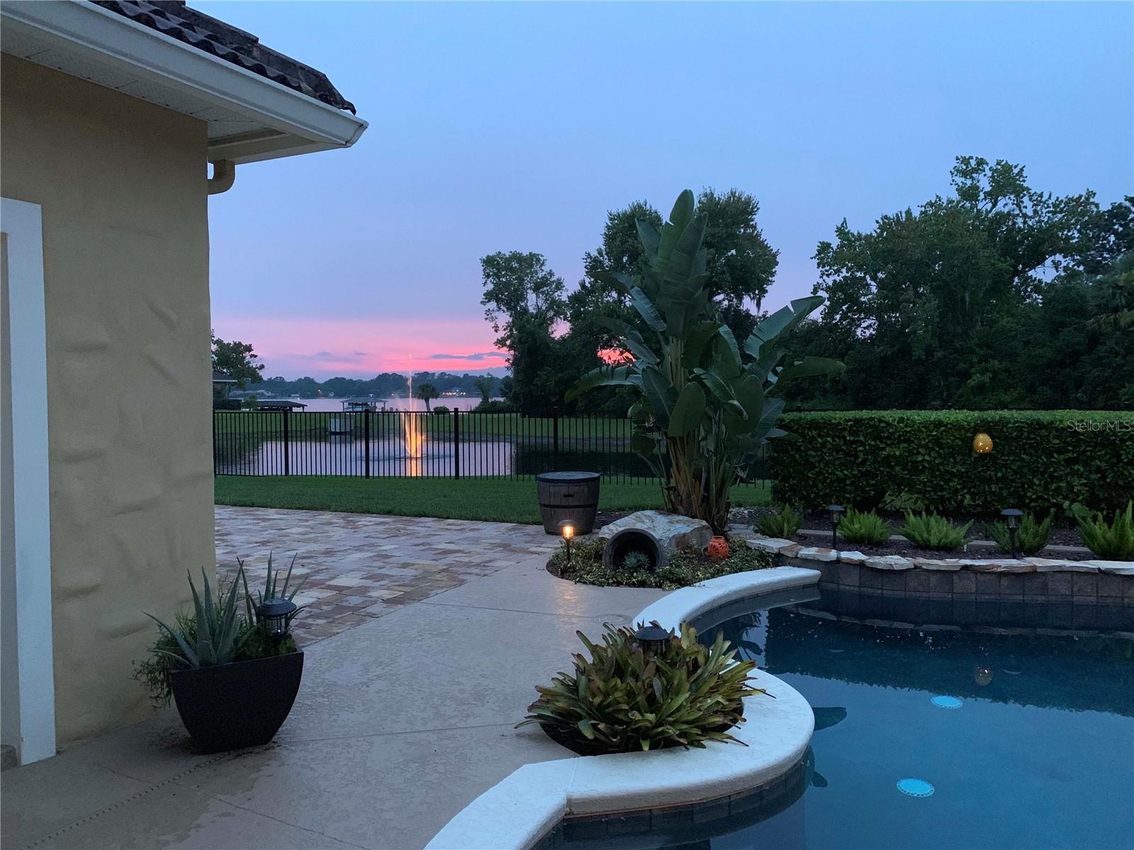 889 BRANTLEY DR