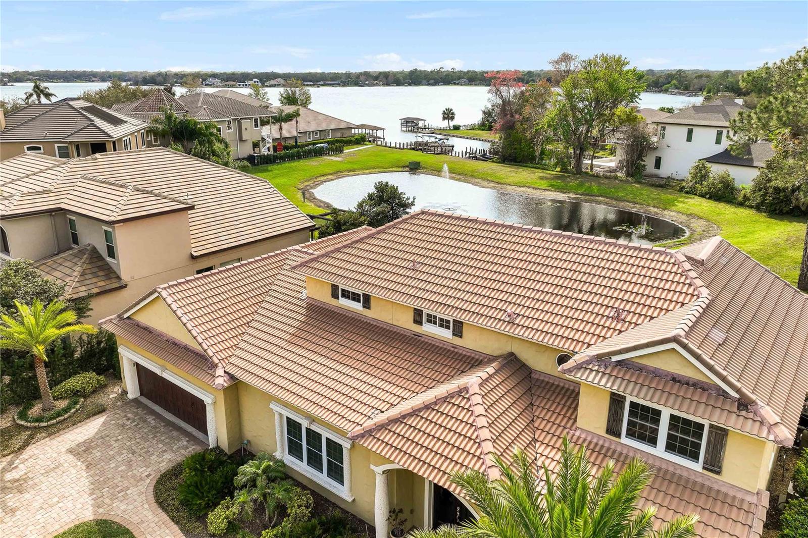 889 BRANTLEY DR