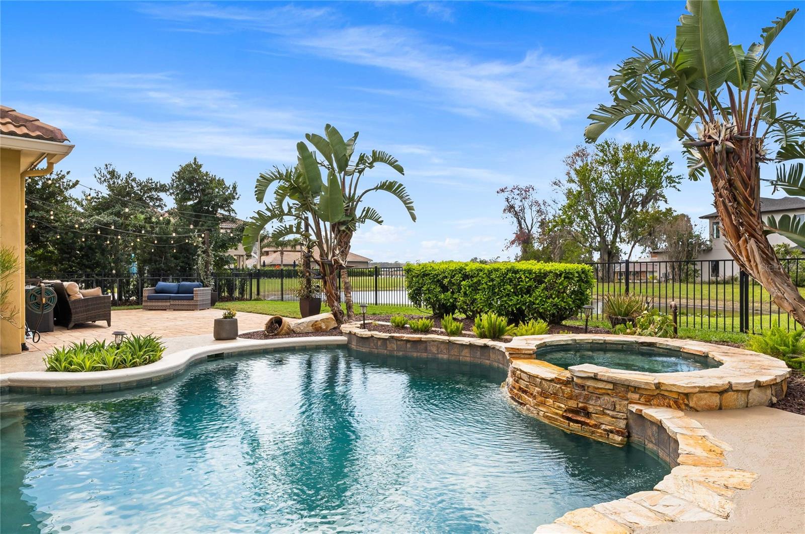889 BRANTLEY DR