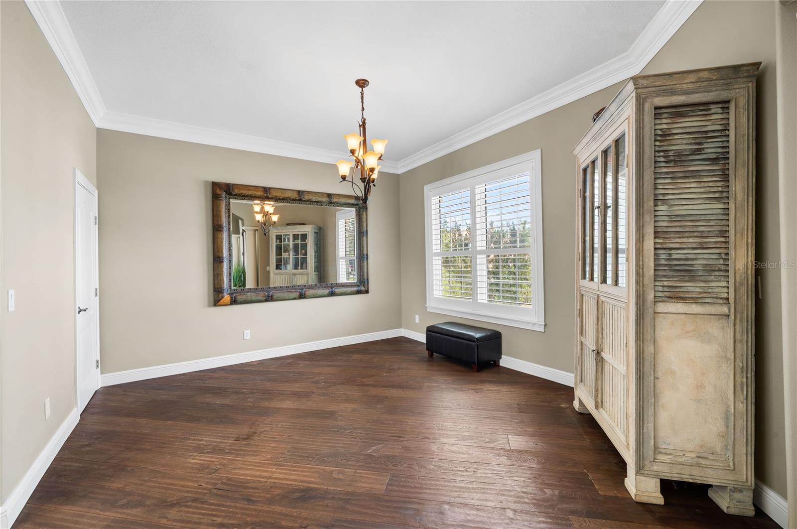 889 BRANTLEY DR