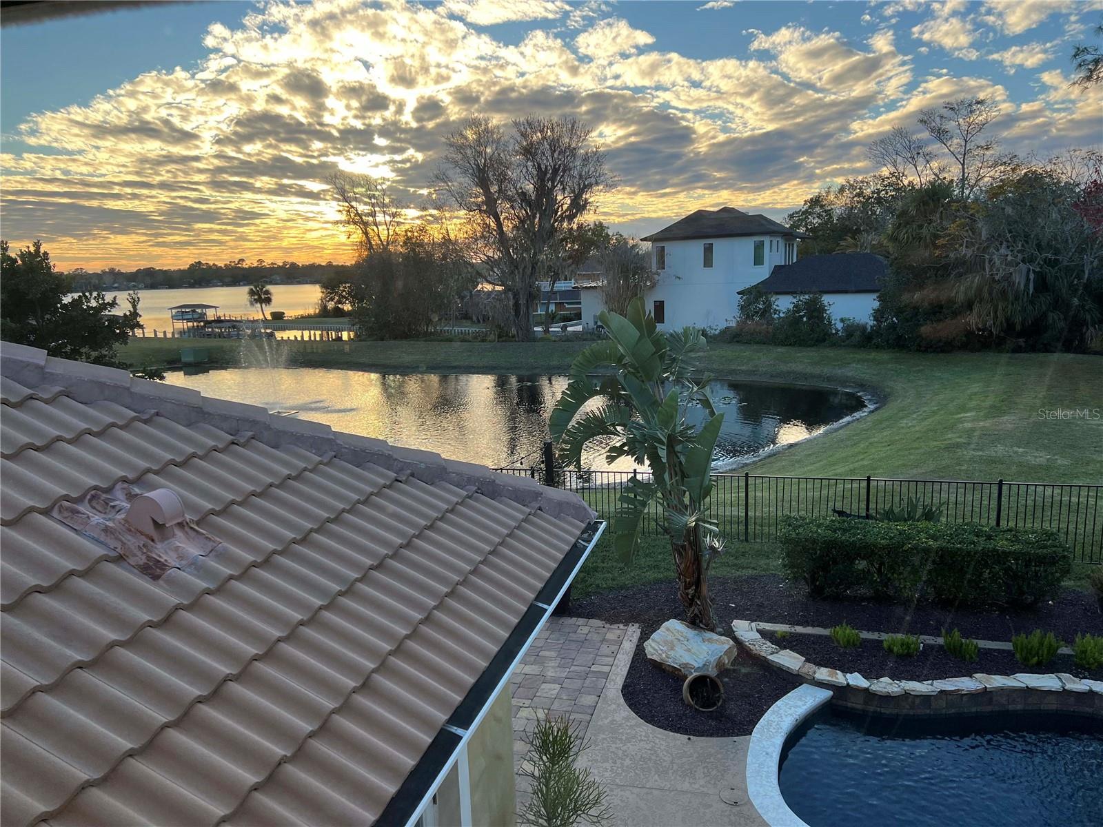 889 BRANTLEY DR