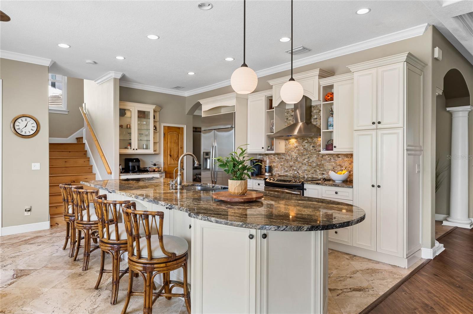 889 BRANTLEY DR