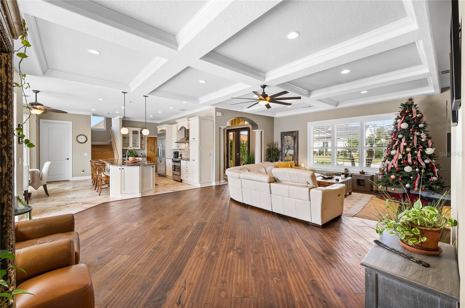 889 BRANTLEY DR