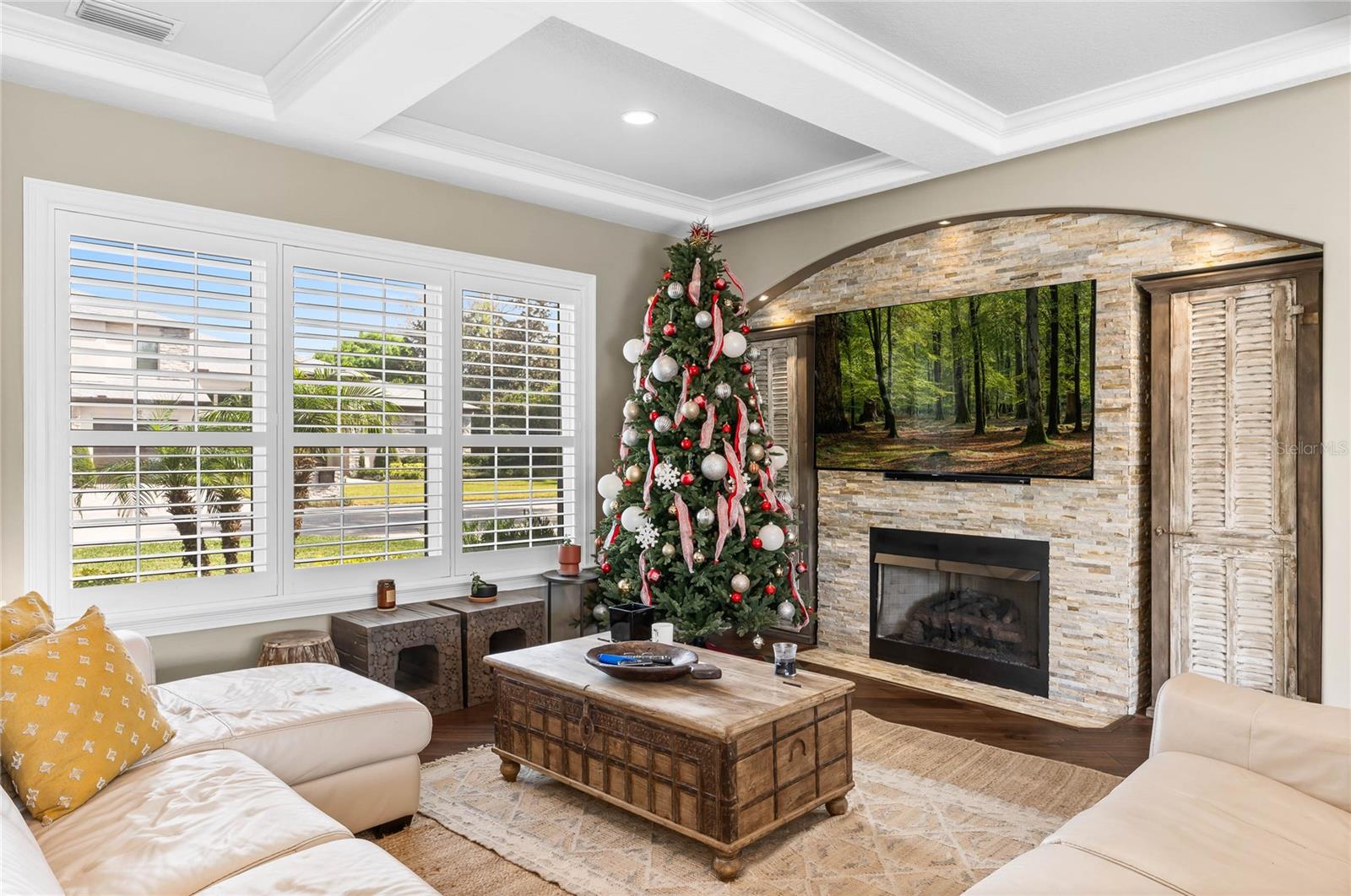 889 BRANTLEY DR